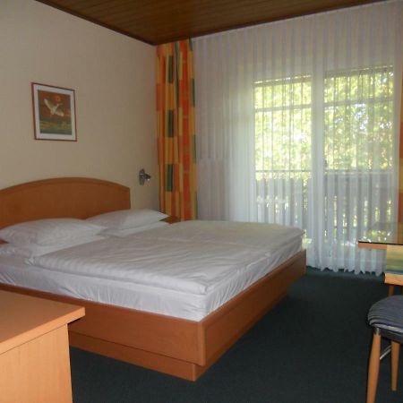 Bed and Breakfast Gastehaus Moser Подерсдорф-ам-Зе Экстерьер фото